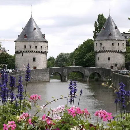 Bloemenweelde 2* Kortrijk